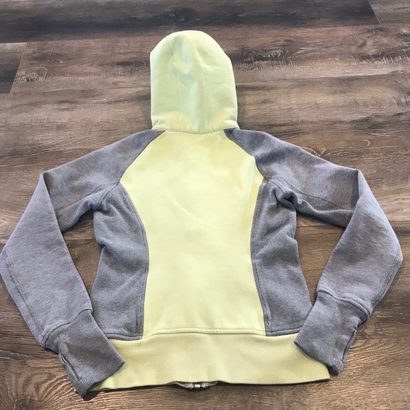 💙50% Off Sale💙 Lululemon Scuba Hoodie - Picture 3 of 6